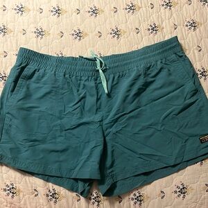 Blue green L L Bean XL drawstring board shorts.